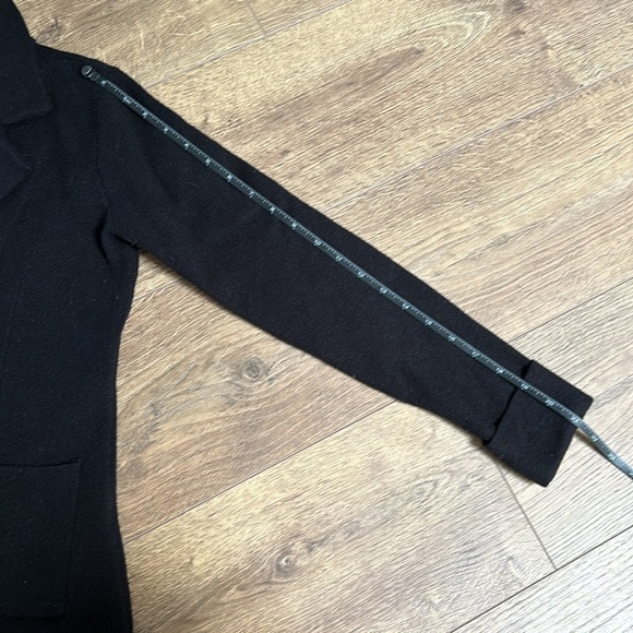 Adrienne Vittadini Womens Black Knit Blazer Cardigan Gold Buttons Sz XS Chic - Picture 8 of 10